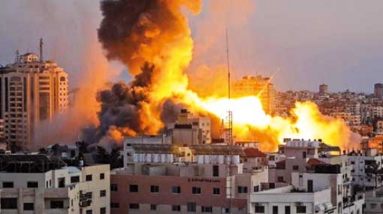 قصف صهيوني على غـزة وصــدامات في الضــفة
