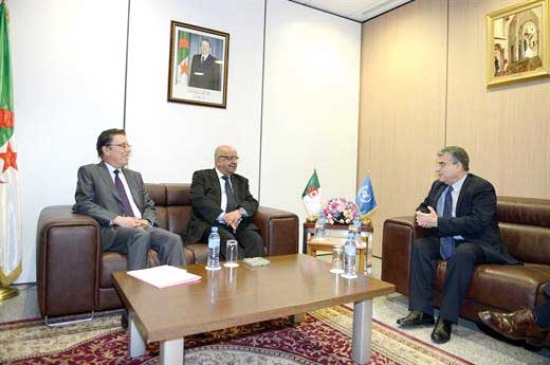 مساهل يستقبل مدير المكتب الإقليمي للدول العربية  في برنامج الأمم المتحدة الإنمائي