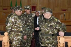 ڤايد صالح يدشن المقر الجديد للمجمع القضائي للناحية العسكرية الثانية