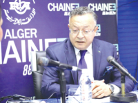 الجامعـة الجزائريـة..تكويـــن عــــــال برؤيـــــة اقتصاديــــــة