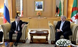 الجزائر وروسيا تؤكدان مواصلة جهودهما لتحقيق استقرار سوق النفط