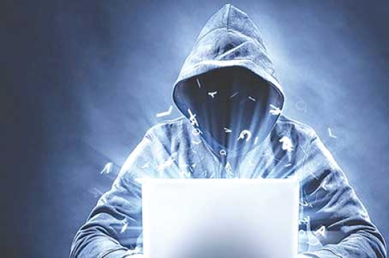 تكثيف جهود مكافحـة الجرائــم السيبرانيـــة.. ضــرورة حيويـة