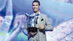 رونالدو يتوّج بجائزة أفضل لاعب بأوروبا