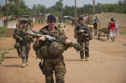 جمعية &quot;سورفي&quot;: العمليات العسكرية الفرنسية في إفريقيا تزيد من الاضطرابات الإقليمية