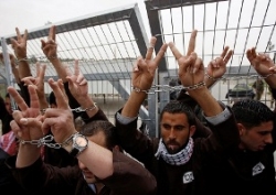 اللجنة الإعلامية لإضراب الأسرى الفلسطينيين تنفي إجراء مفاوضات مع سلطات  الاحتلال