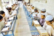 10 آلاف طفل بالمدارس القرآنية