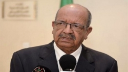 الجزائر ترحب بكل الخطوات التي تفتح باب الحوار والمصالحة الوطنية بين الليبيين