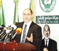 التوافق الوطني مخرج الجزائر من الأزمة