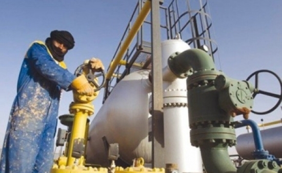 الجزائر سترفع انتاجها من النفط بـ 26 ألف برميل يوميا بداية من أوت