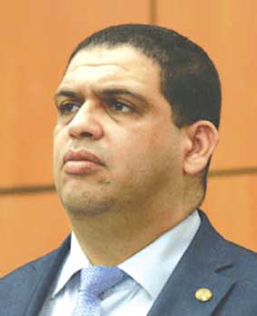 الانضباط المؤسسي قطع الطريق على «كهان الفتنة»