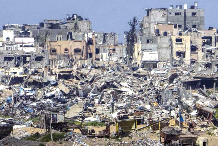 2025 يسدل ستاره على كارثــة إنسانيـة غـير مسبوقة في غـزّة