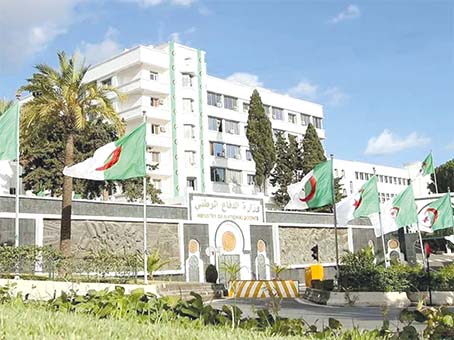 حملات دنيئة وأكاذيب خسيسة..