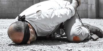 حين يصبح “الأمل” فخّا للتعذيب