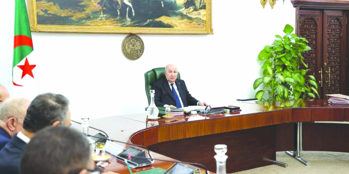 تقريب الإدارة مـن المواطن  وتعزيـز الاستثمـار والتشغيـل