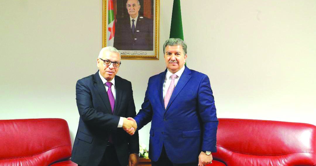 احـترام الإطـار القانونـي لتوزيع وبثّ المصنفات المحمية