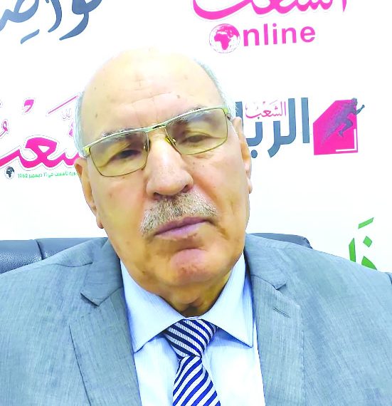 التجريـد مـن الجنسية الأصليــة يتـمّ بمرسوم رئاسي