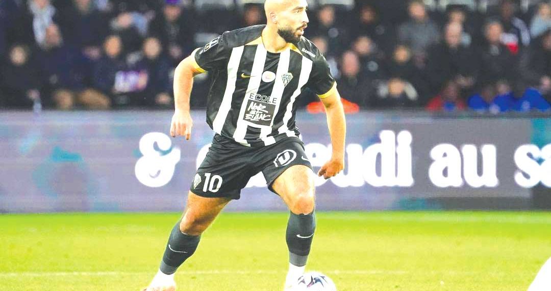 حيماد عبدلي يدخل دائرة اهتمامات إشبيلية الاسباني