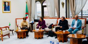 بن دودة تعقد لقاءات تشاورية مع المهنيّين السّينمائيــّين