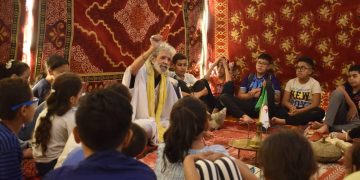 الحكايات الشّعبية..شموع تضيء  دروب المستقبل