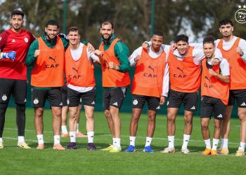 ”الخضــر” .. تحقيـق العلامـة الكامـة في الـدور الأول