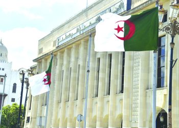 البرلمان الجزائري “يجرّم الاستعمار” اليوم..