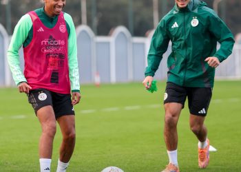 ”الخضر” يحضّـرون لـــ ”الكـان” بمعنـويـات مرتفعة