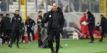 المنتخب الوطـني يسافـر إلـى التشيـك لمواصلة التحضـيرات