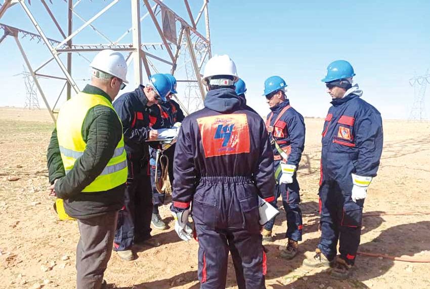 البليدة.. ربط زهاء 120 مستثمرة بالكهرباء والغـاز