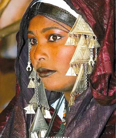 صالون المرأة التارقيـة بإليزي.. اليوم