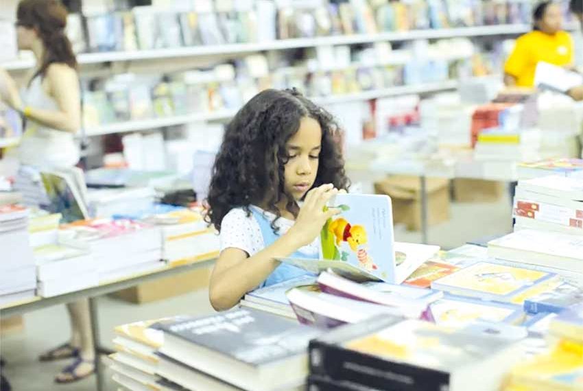 أدب الطفـل.. فـنّ السهــل الممتنـع