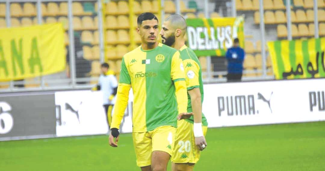 شبيبـة القبائـل تسعـى للفوز والبقـاء في سباق التأهّــل