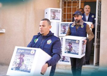 العائـلات المعوّزة..  قلوب رحيمــة وشتـاء دافـئ