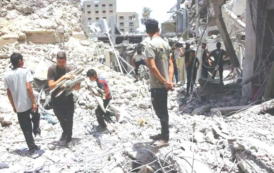 شهداء ومصابون في قصـف صهيوني على مناطق بغزة