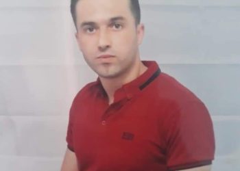 عشرون عامًا من الأسر وصمود في وجه سياسات القمع