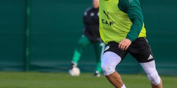 حجـام يخضع لعملية جراحيـة ويغيــب ثلاثـة أشهـر