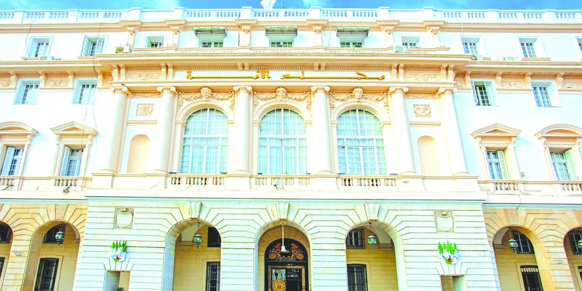 آليـات جديدة لتعزيـز الرقمنـة وحماية أرواح السائقـين والمواطنـين