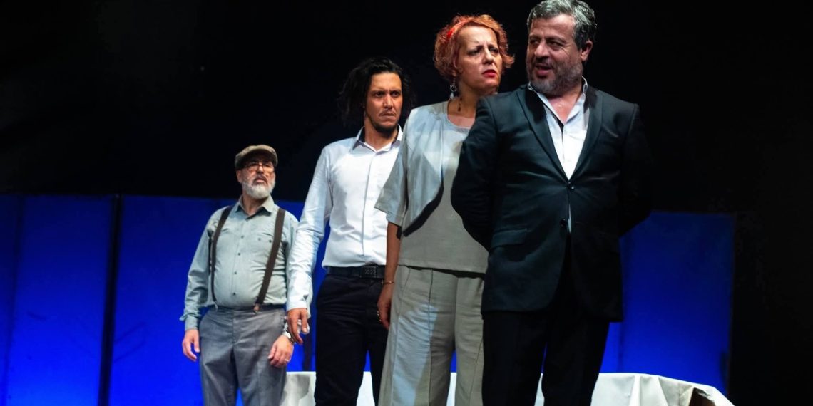 ”جنـازة أيـوب”  تُتوِّج المسرح المحـترف و”المفتــاح”  تمثـل الجزائـر بالقاهـرة