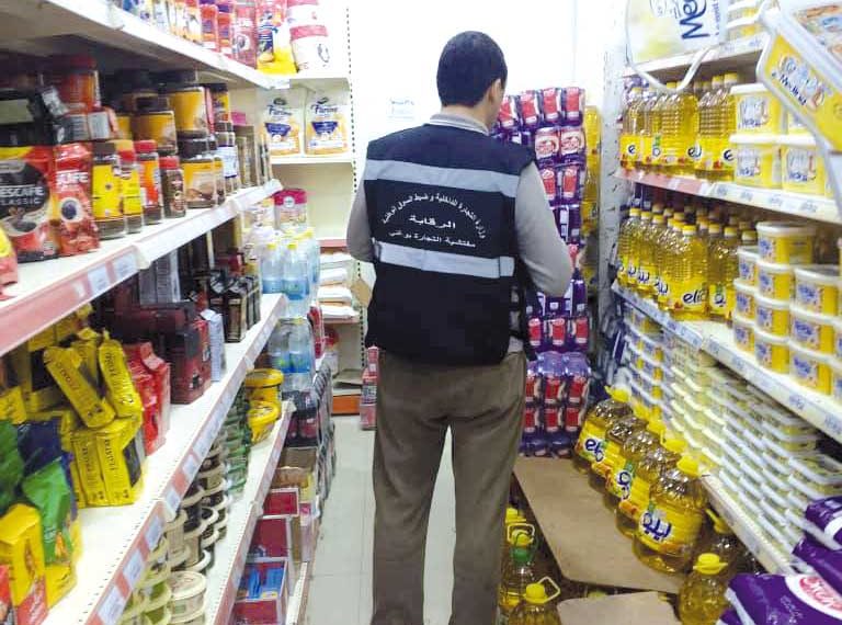 باتنـة.. لجان يقظــة لمحاربة احتكـار المواد الغذائية