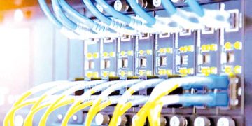 3 ملايين أســرة جزائريـة متّصلـة بالانترنت عالي التدفّق