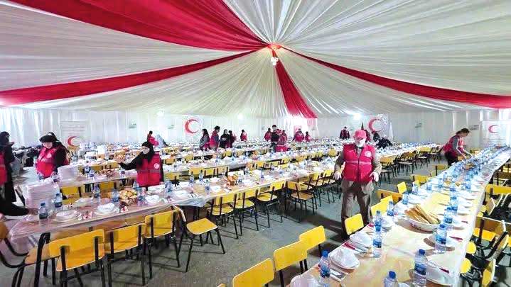 خيمة الهلال الأحمر بمعسكر.. مــلاذ دافئ لعابـري السّبيل