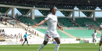 اتحـاد العاصمة يحافـظ علــى صـدارة المجموعـة الأولــى