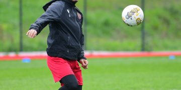 اتحـاد العاصمـة ينهي دور المجموعــات فـي الصدارة