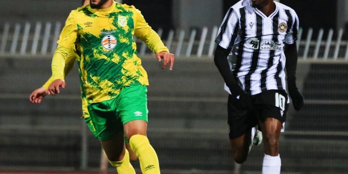 قمة مثيرة بين شبيبة الساورة ووفاق سطيف