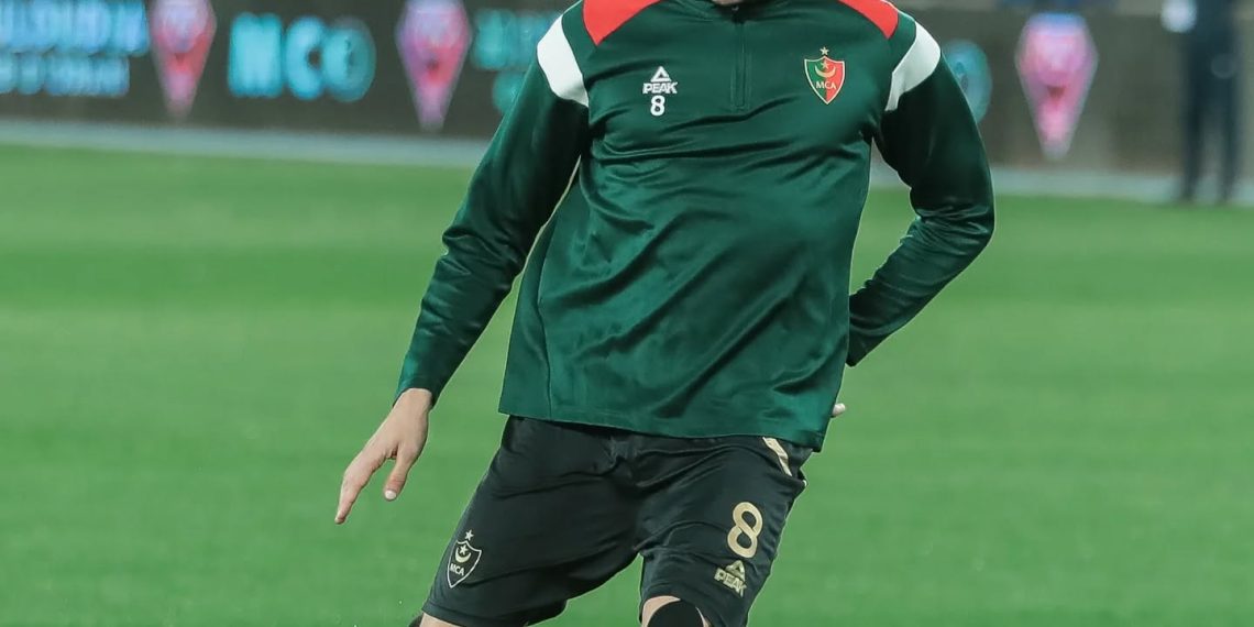 الرائد يسقط بوهران أمام «الحمراوة»