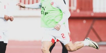 شباب بلـوزداد يسعى لإنهــاء دور المجموعــات فـي  الصّــدارة