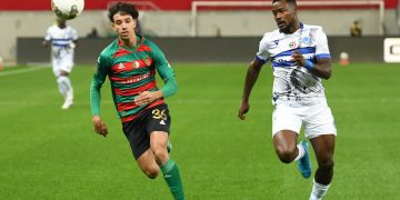 “العميد” فـي  جنـوب إفريقيـا بمعنويــات مرتفعـة