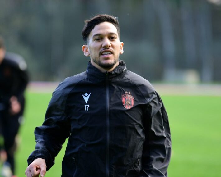 بوسليو يلتحق بنادي التعاون اللّيبي