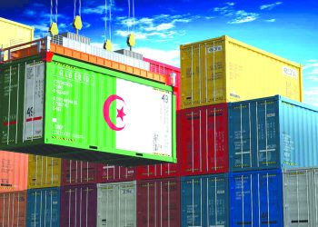 هكذا أصبحت الجزائر قطبا إقليميا في تصدير الطاقة النظيفة