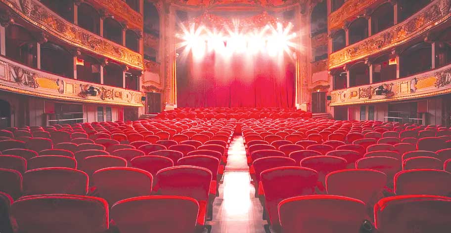 الفـن الرابع.. حصـن منيع في وجـه العزلة الرقمية