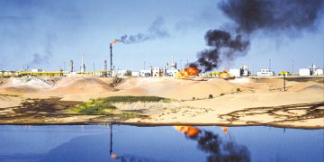 النعامــة.. مشاريـع استراتيجية لتعزيـز الأمــن الطّاقـوي